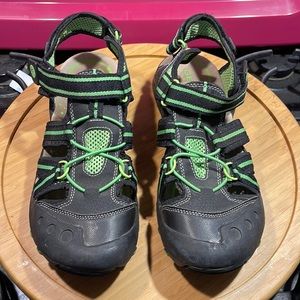 - Geox Waterproof Sandals Boys Size 6 Women 7- 7.5